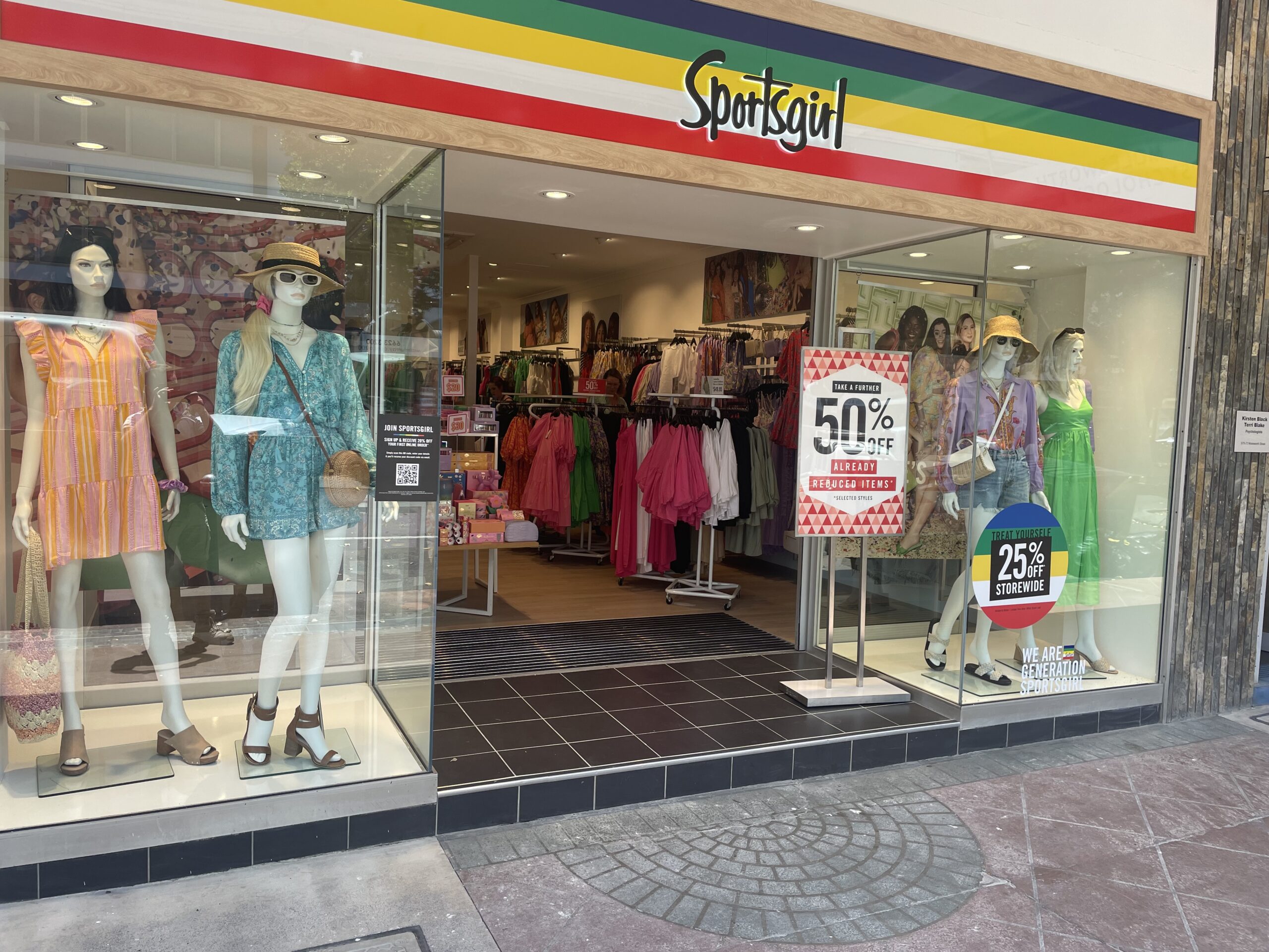 Sportsgirl Lismore